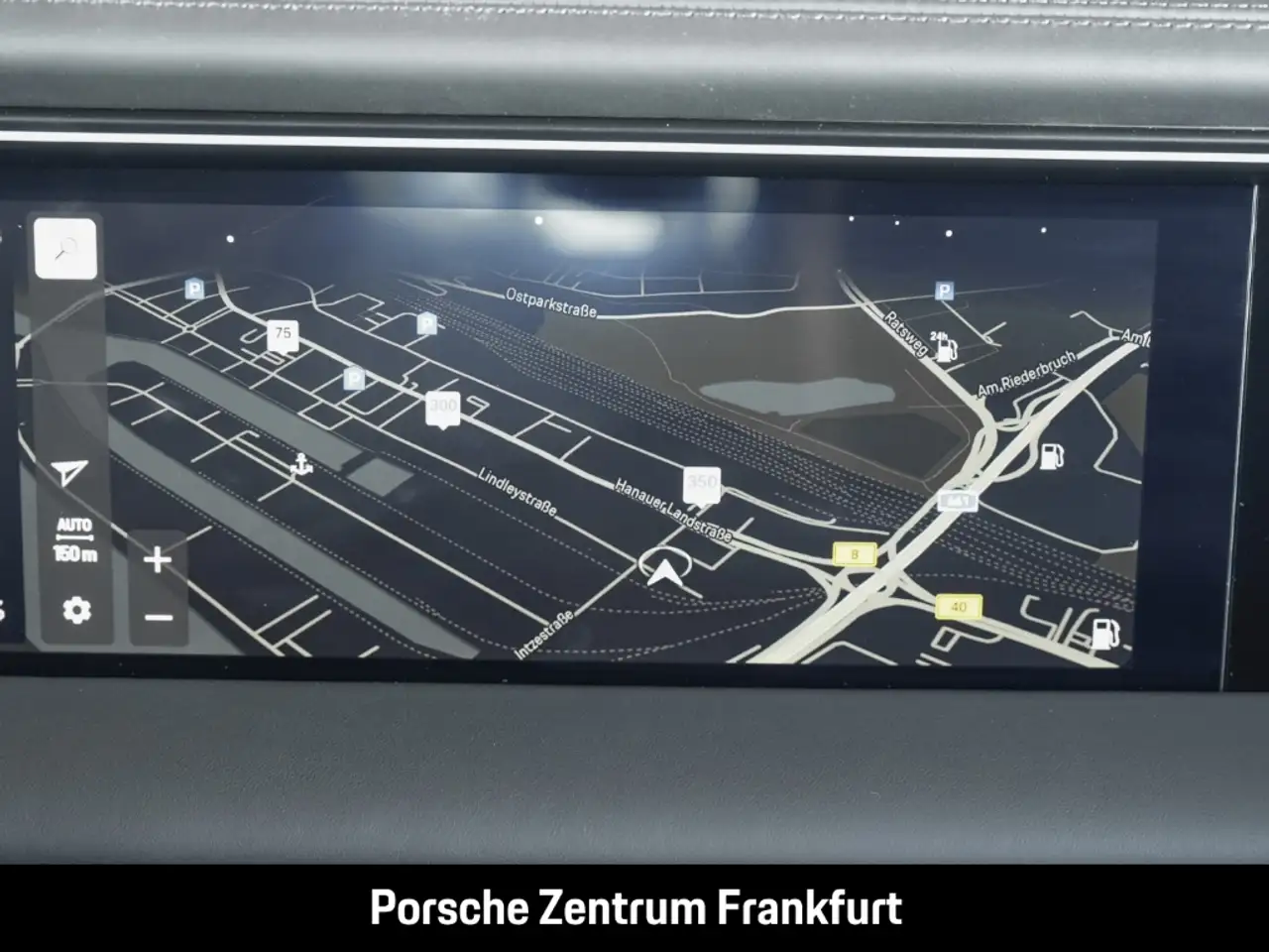 Porsche Macan 4S BOSE Luftfederung Panorama InnoDrive 10