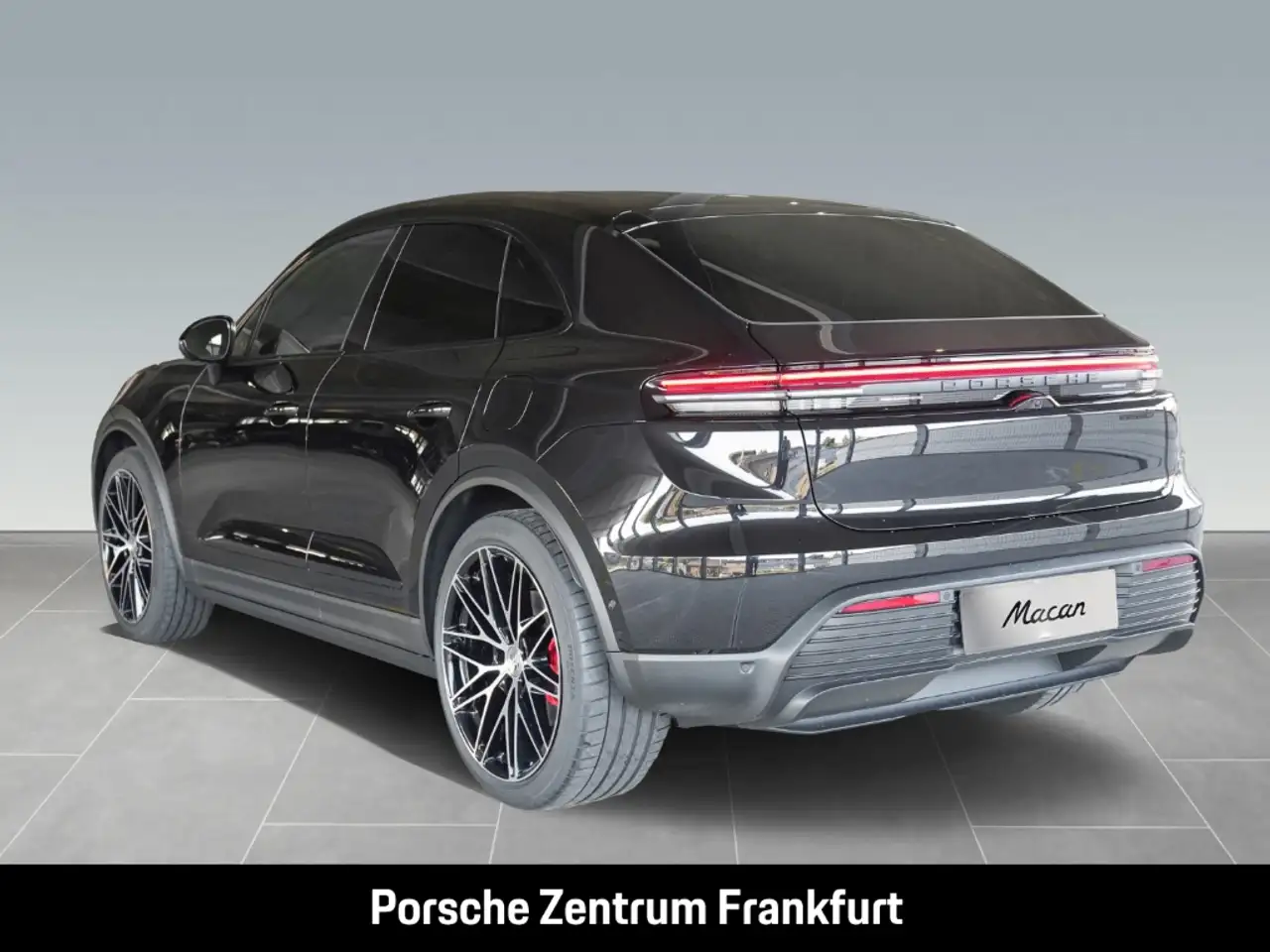 Porsche Macan 4S BOSE Luftfederung Panorama InnoDrive 3