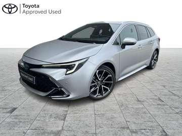 1.8 Hybrid Premium + Luxury Pack + Trekhaak