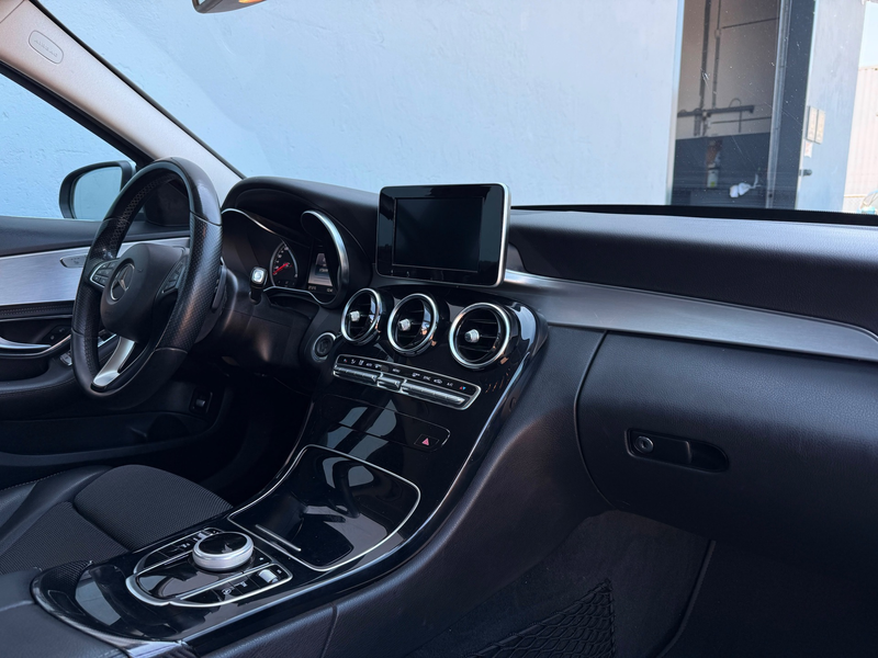 Mercedes-Benz C 180 Prestige - Leder Interieur — photo 10