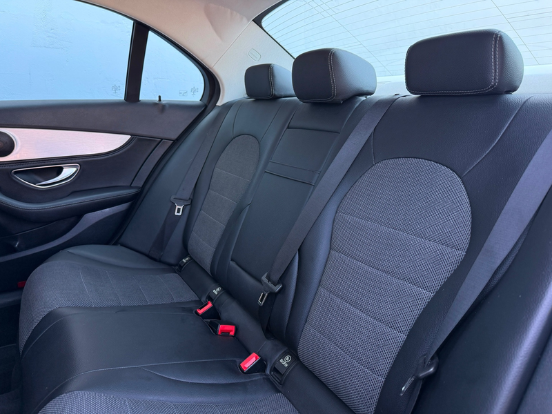 Mercedes-Benz C 180 Prestige - Leder Interieur — photo 8