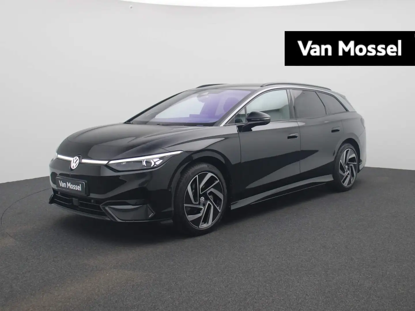 Volkswagen ID.7 Tourer Pro Business 77 kWh 286 PK | 360 Graden Cam Zwart - 1