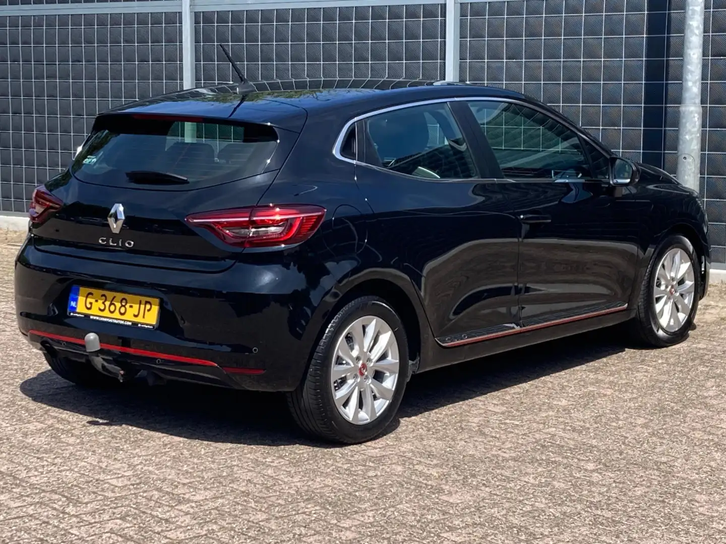 Renault Clio 1.0 TCe Intens Nw Type incl 12 mnd Garantie CarPla Noir - 2
