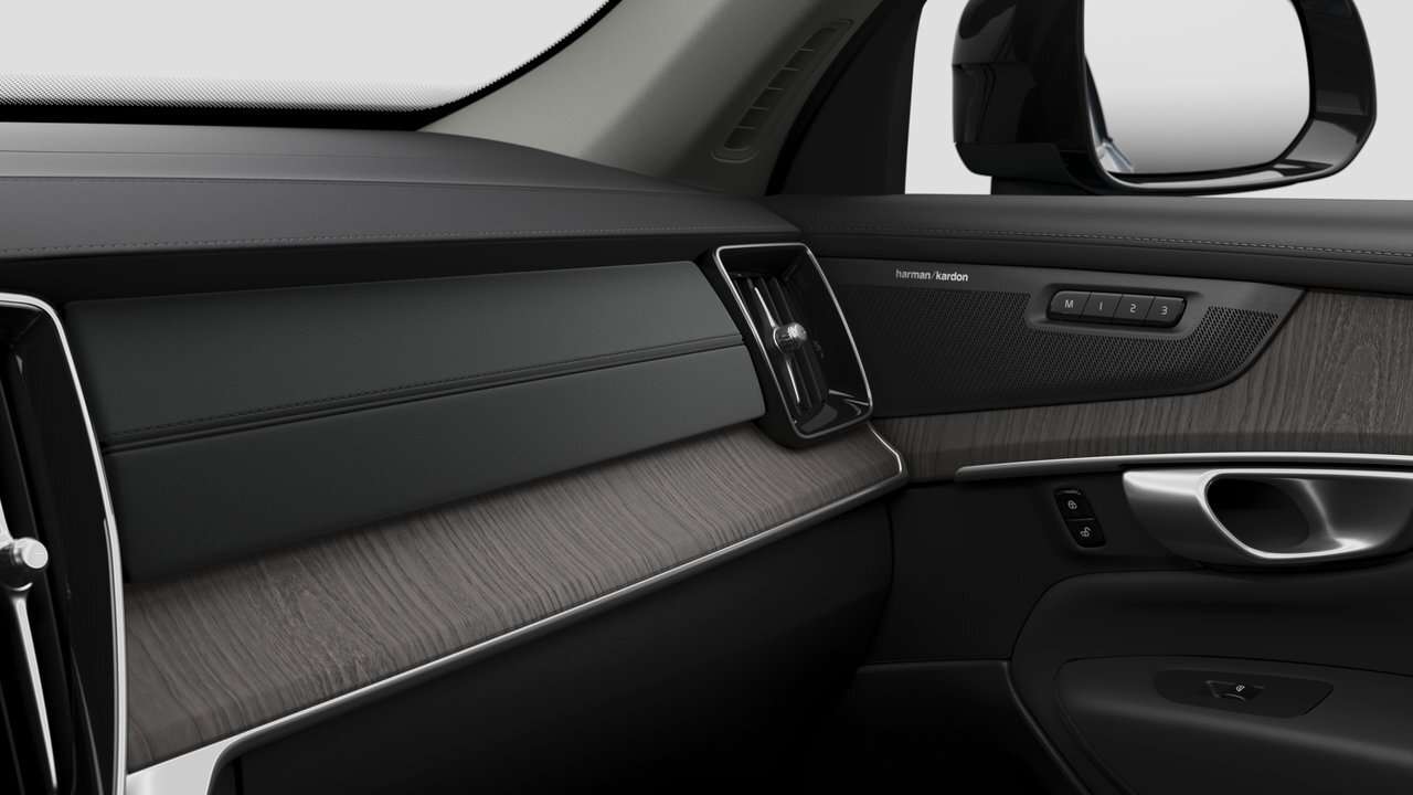 2026 Volvo XC90 B6 AWD Ultra Dark Theme 7-Seater thumb 9