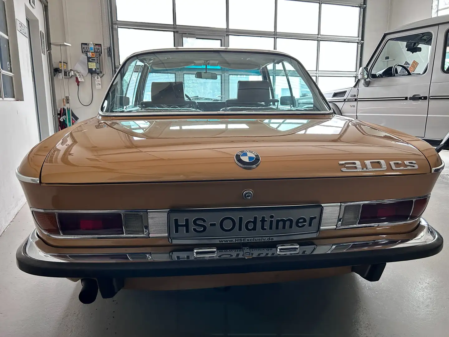 BMW 3.0 CS E9 Coupe Gold - 2