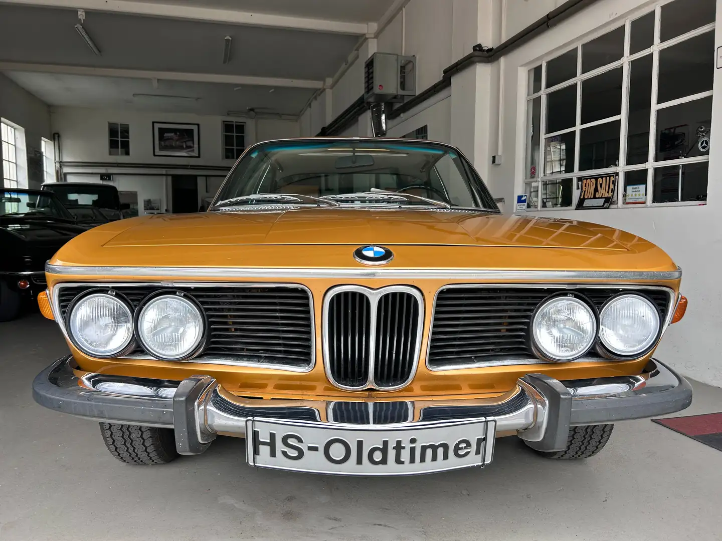 BMW 3.0 CS E9 Coupe Gold - 1