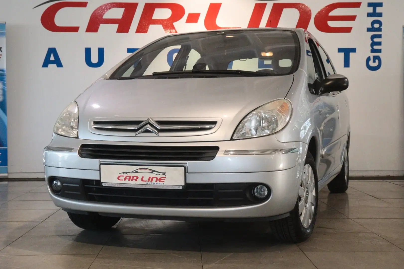 Citroen Xsara Picasso 1.6 16V Confort *Klima*PDC*AHK 1,2 Šedá - 1