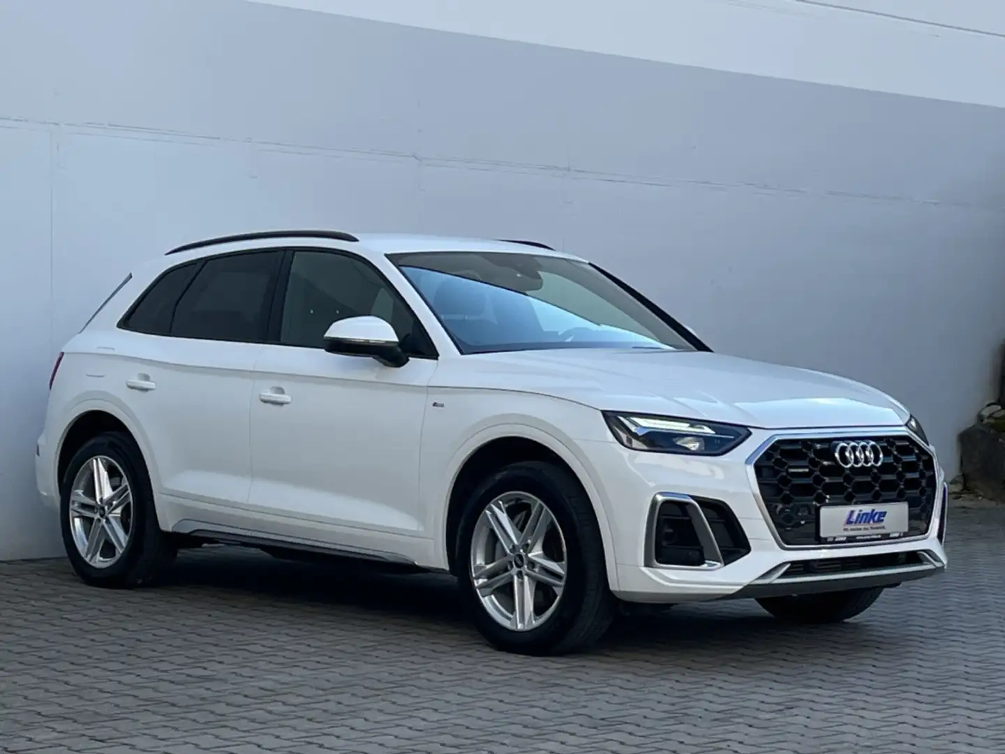 Audi Q5 55 2.0 TFSI e quattro S line AHK/Kamera/Navi   ACC Wit - 2