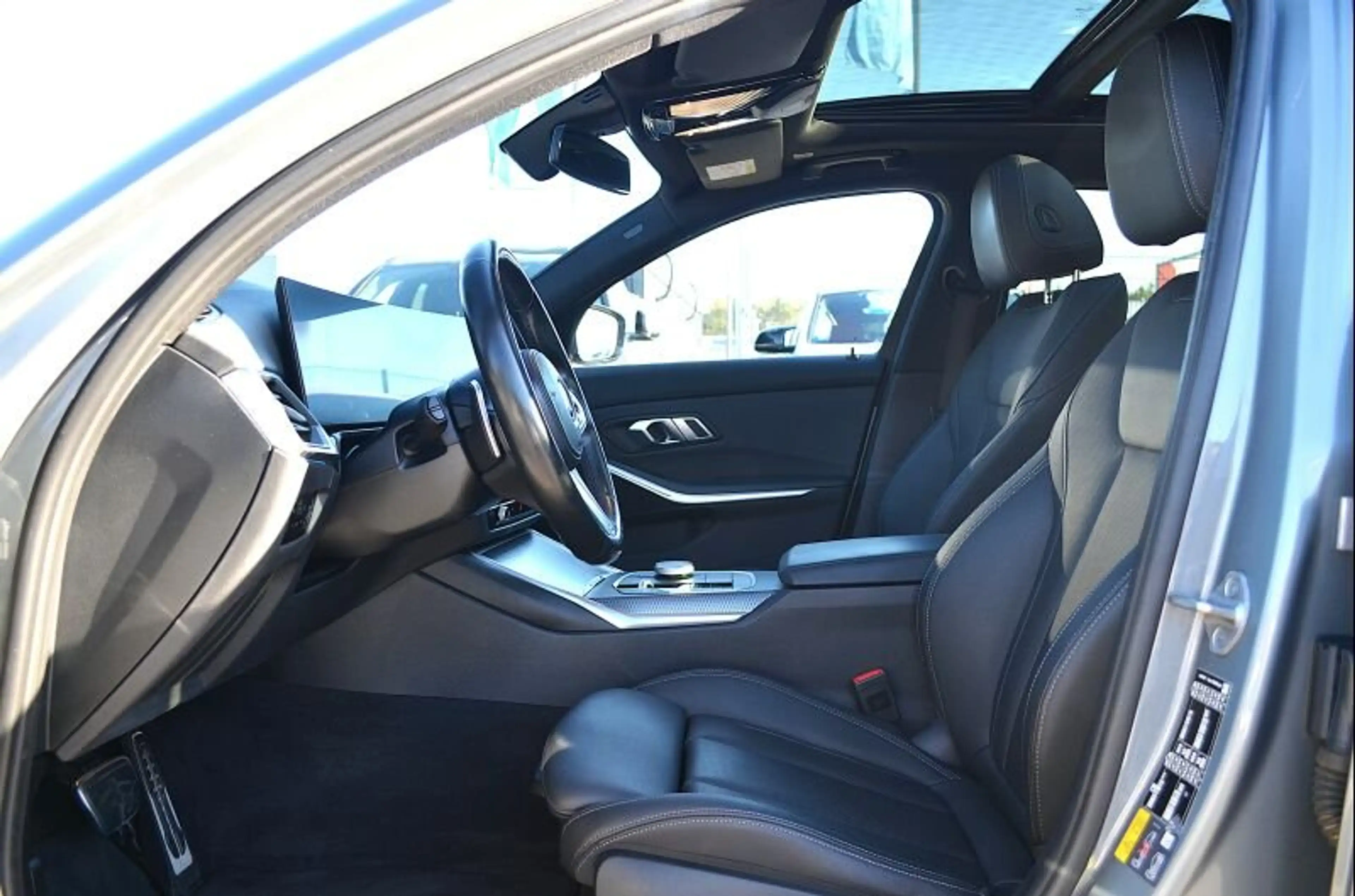 BMW 320 e Touring M Sport LiveCptProf.Ad.LED.Pano.ACC — photo 8