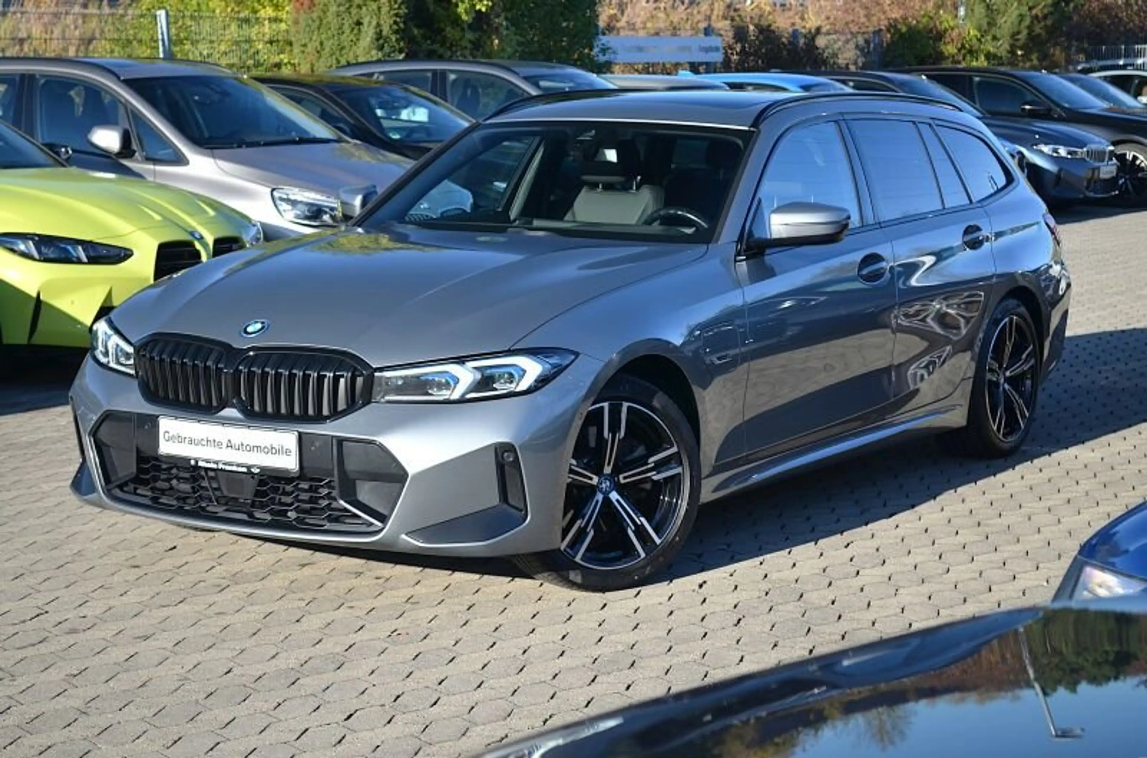 BMW 320 e Touring M Sport LiveCptProf.Ad.LED.Pano.ACC — photo 2