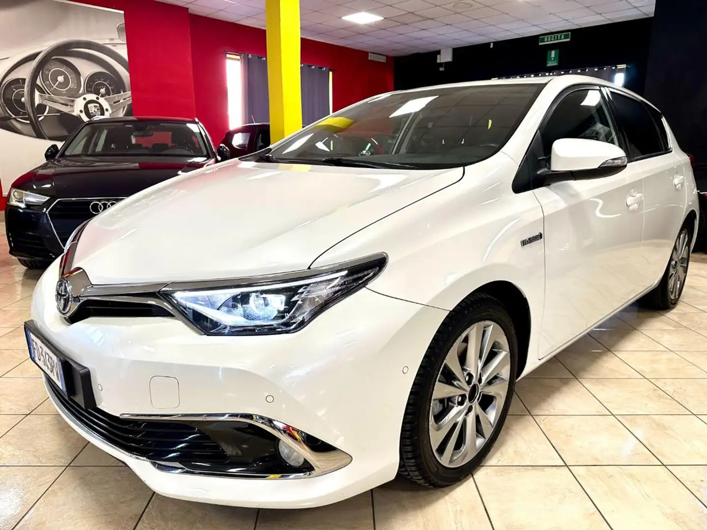Toyota Auris 1.8 Hybrid XENO LED NAVI AUTOMATICO TAGLIANDI OK Blanc - 1