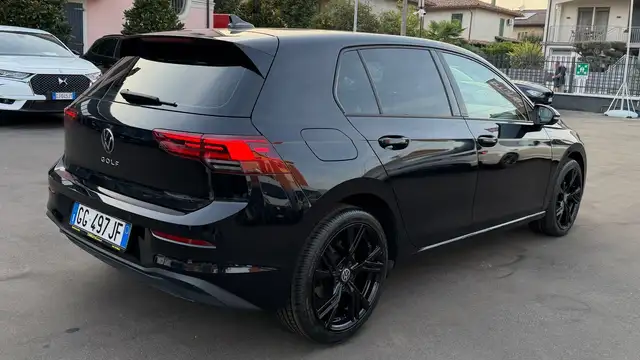 Volkswagen Golf view 8