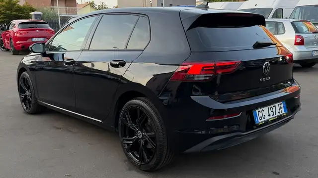 Volkswagen Golf view 6