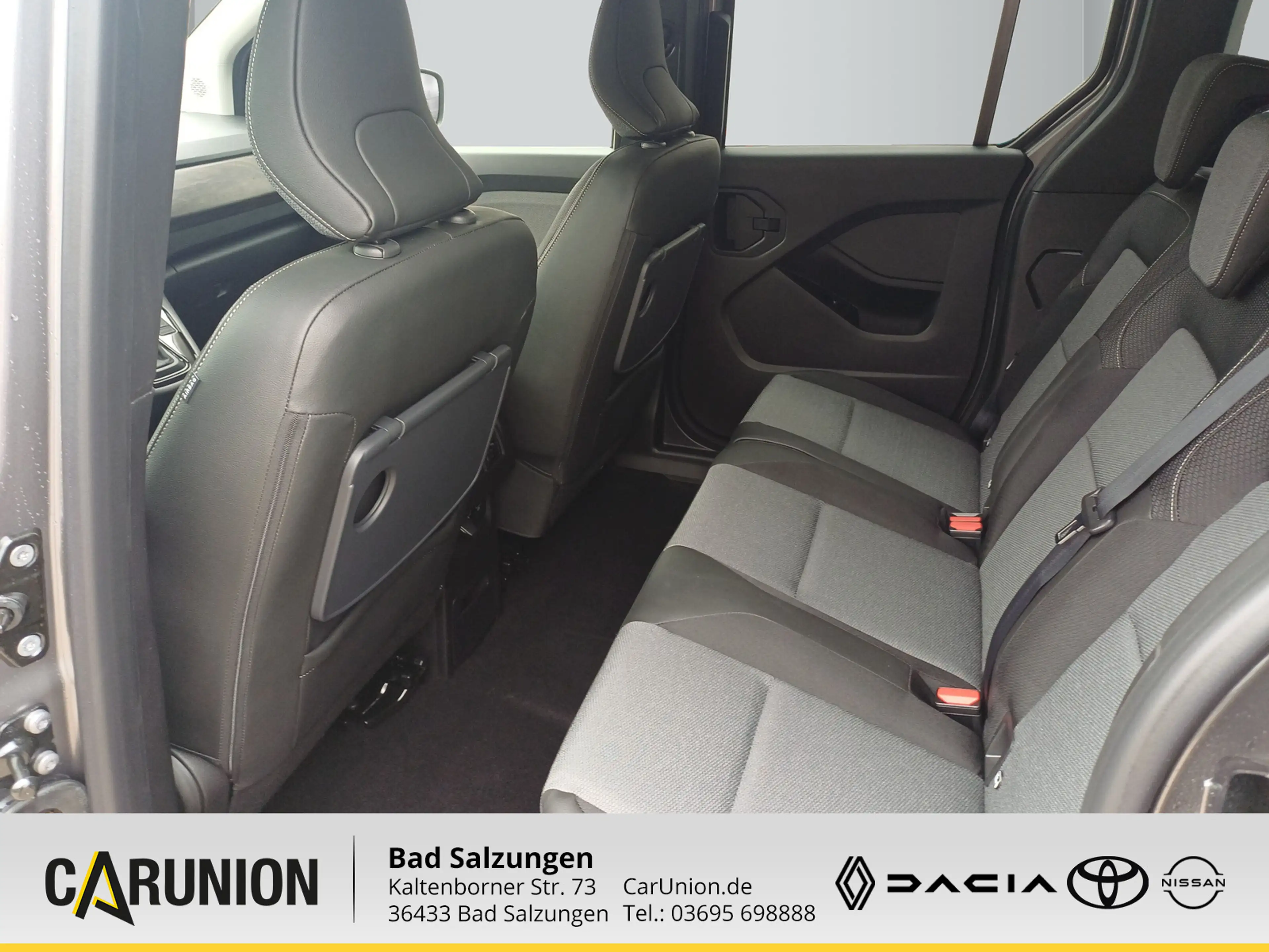 Renault Kangoo PKW Techno TCe 130 EDC — photo 8