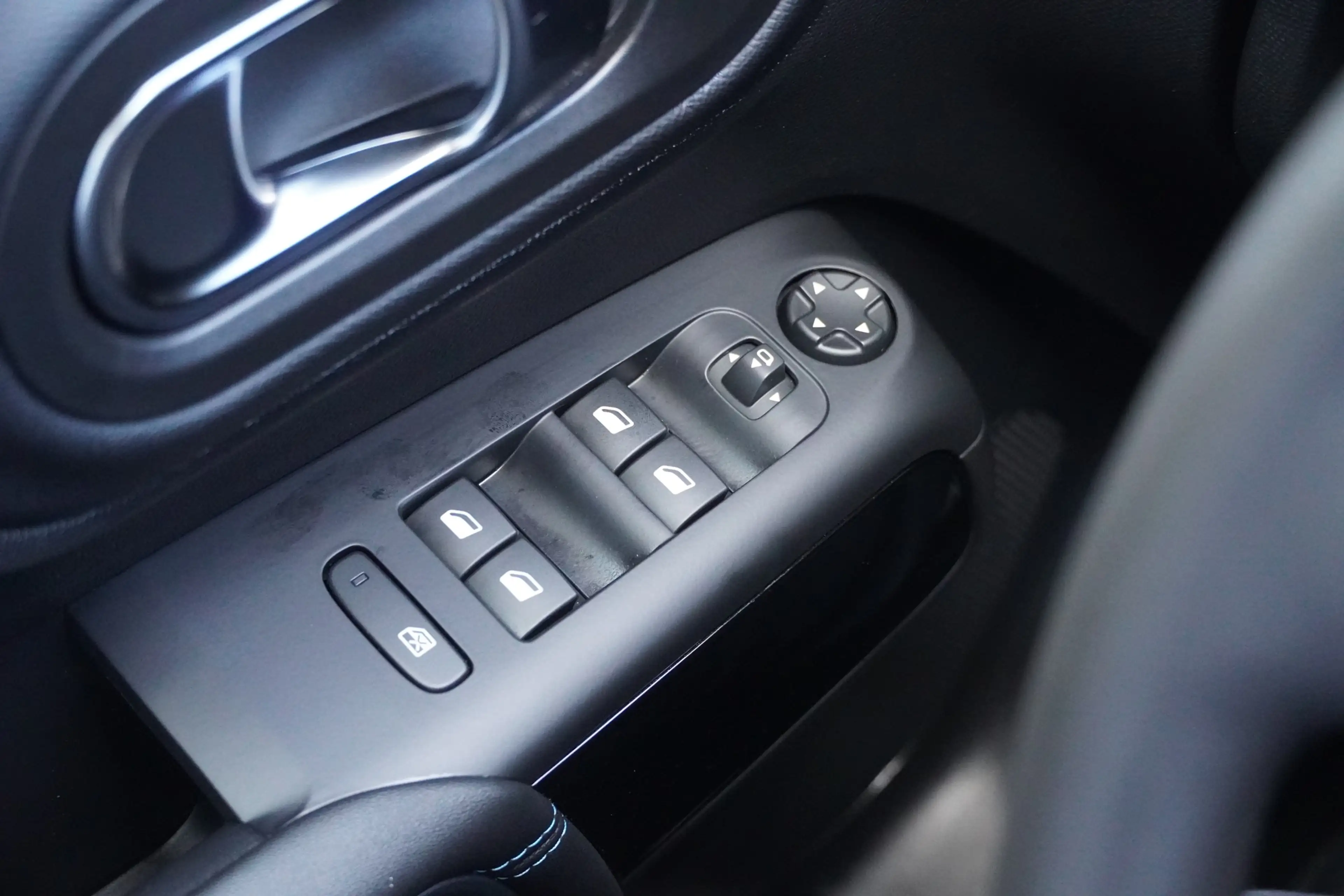 Citroen C5 X C5 Aircross Max Hybrid 145 Aut. LED ACC Navi — photo 13