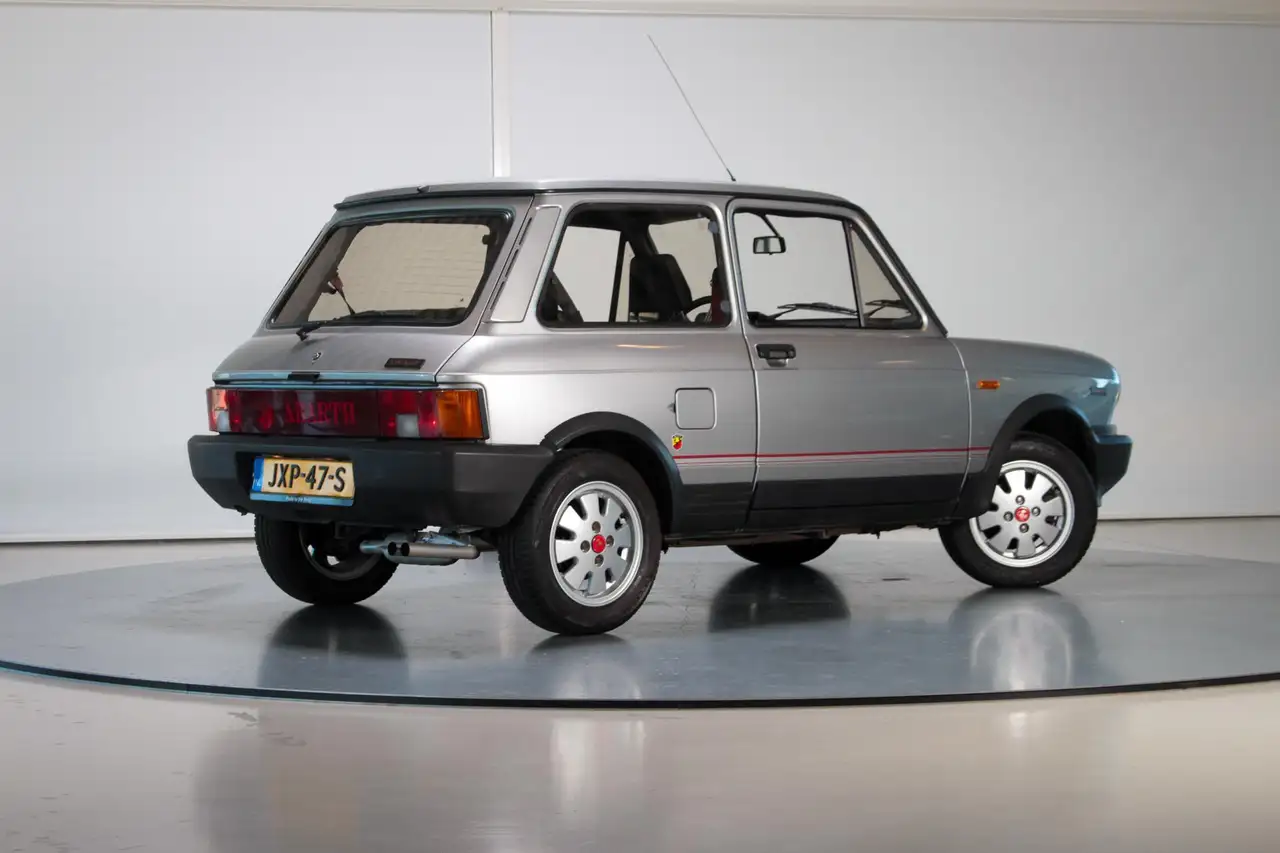 Lancia A 112 Autobianchi Abarth 5-bak, foto 4