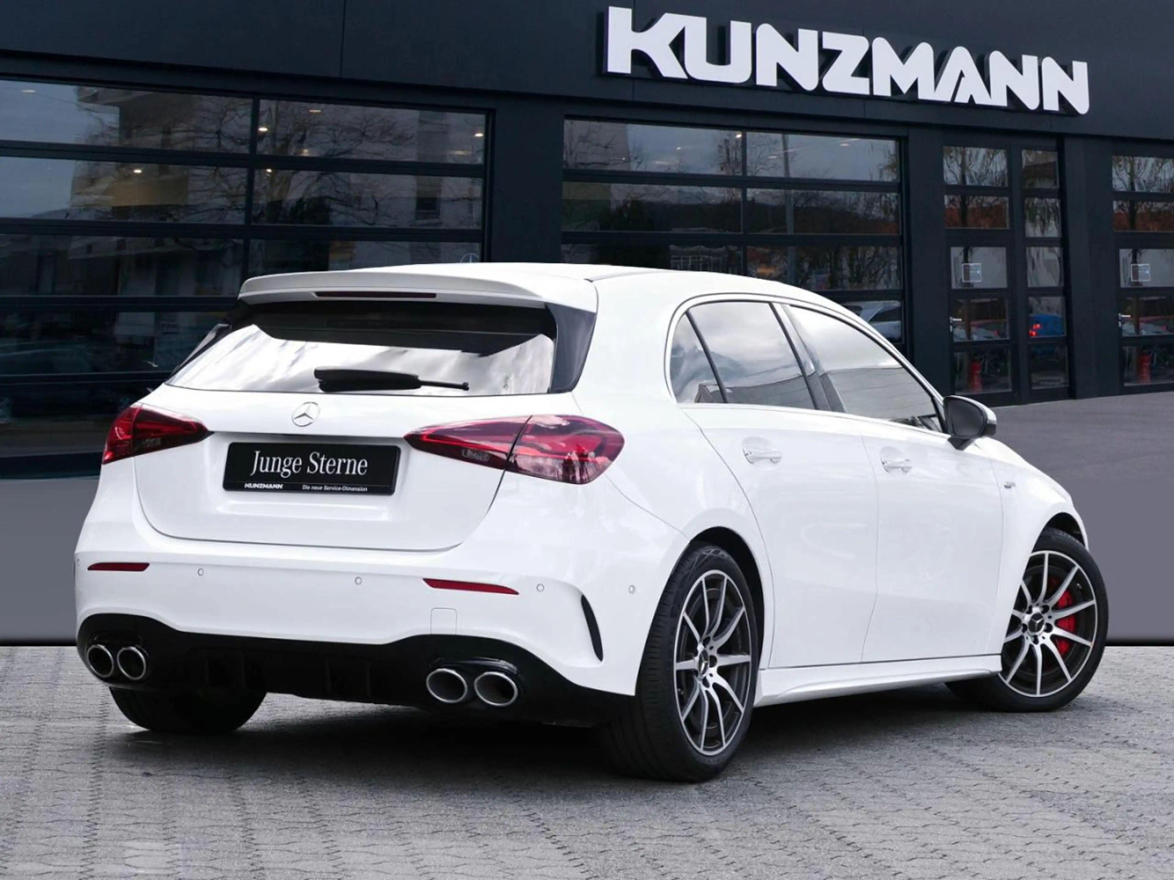 Mercedes-Benz A 45 AMG S 4M+ Panorama 360° Burmester HeadUp — photo 3