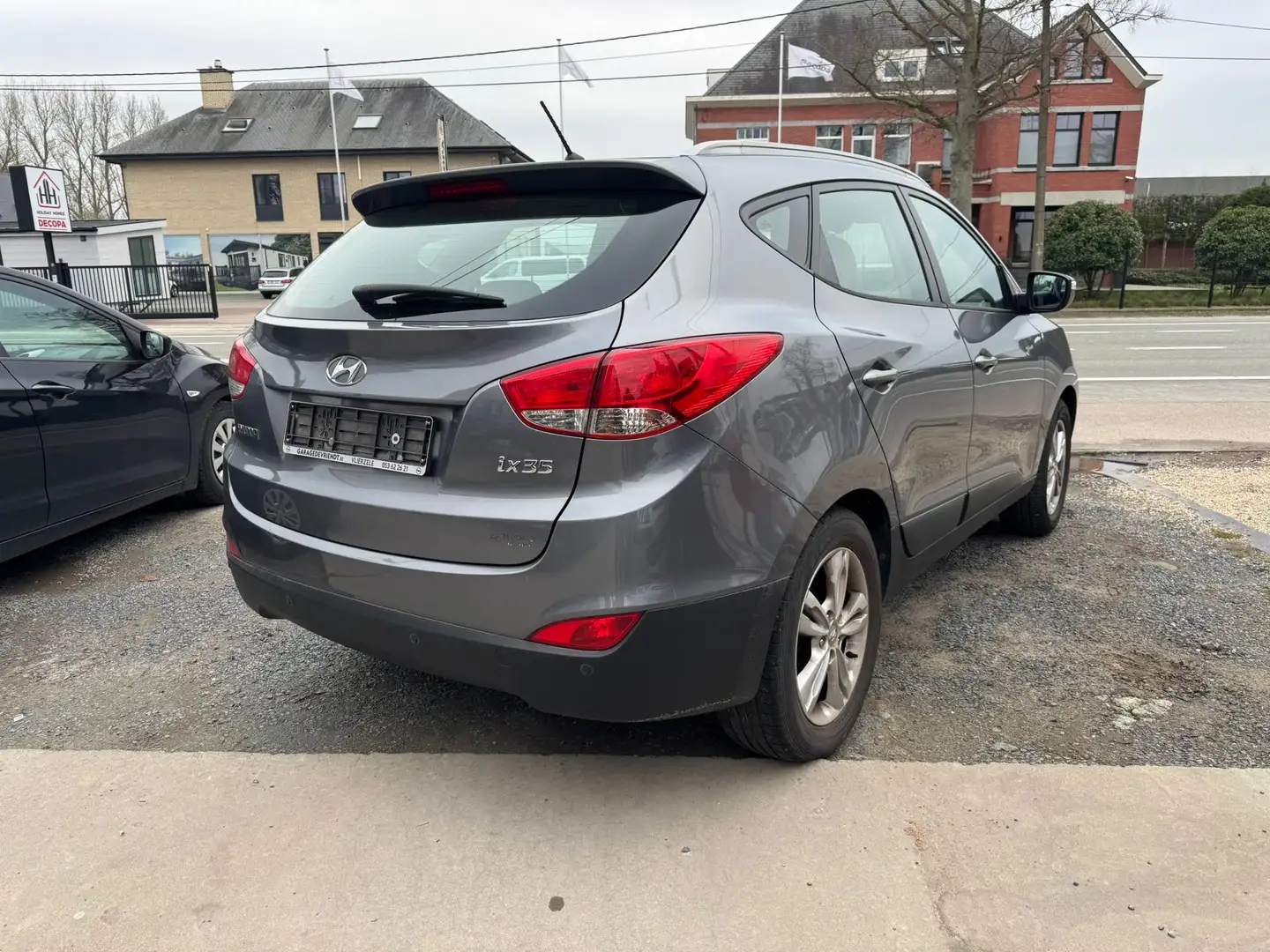 Hyundai iX35 iX35 1.6i 2WD Lounge Gris - 2