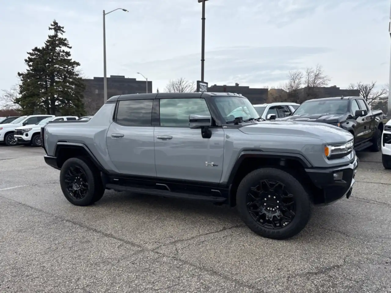 GMC HUMMER EV Pickup снимка GMC HUMMER EV Pickup