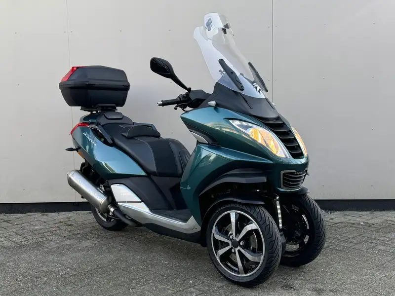 Peugeot Metropolis - foto 3