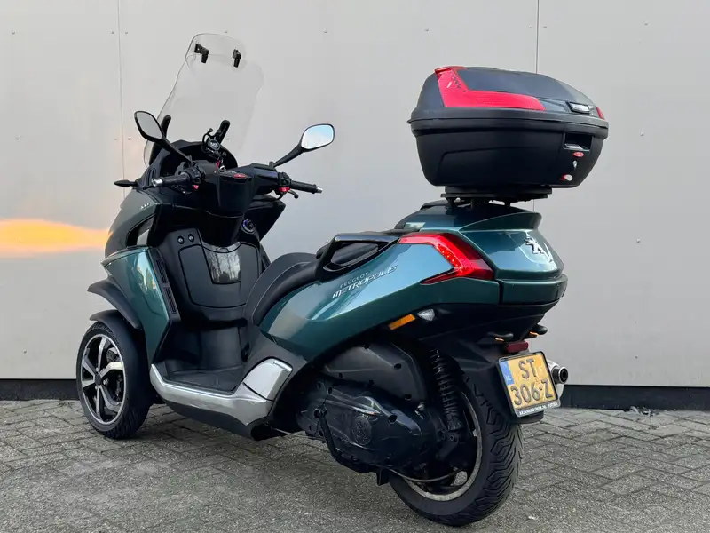 Peugeot Metropolis - foto 4