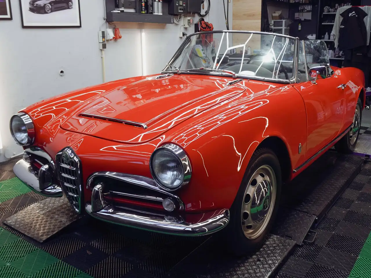 Alfa Romeo Giulia Spider 1600 veloce, Baureihe 101.23, foto 6