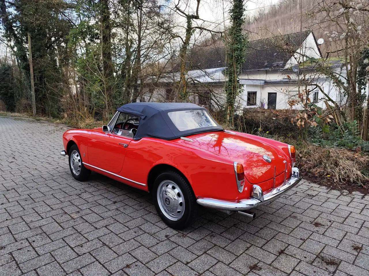 Alfa Romeo Giulia Spider 1600 veloce, Baureihe 101.23, foto 11