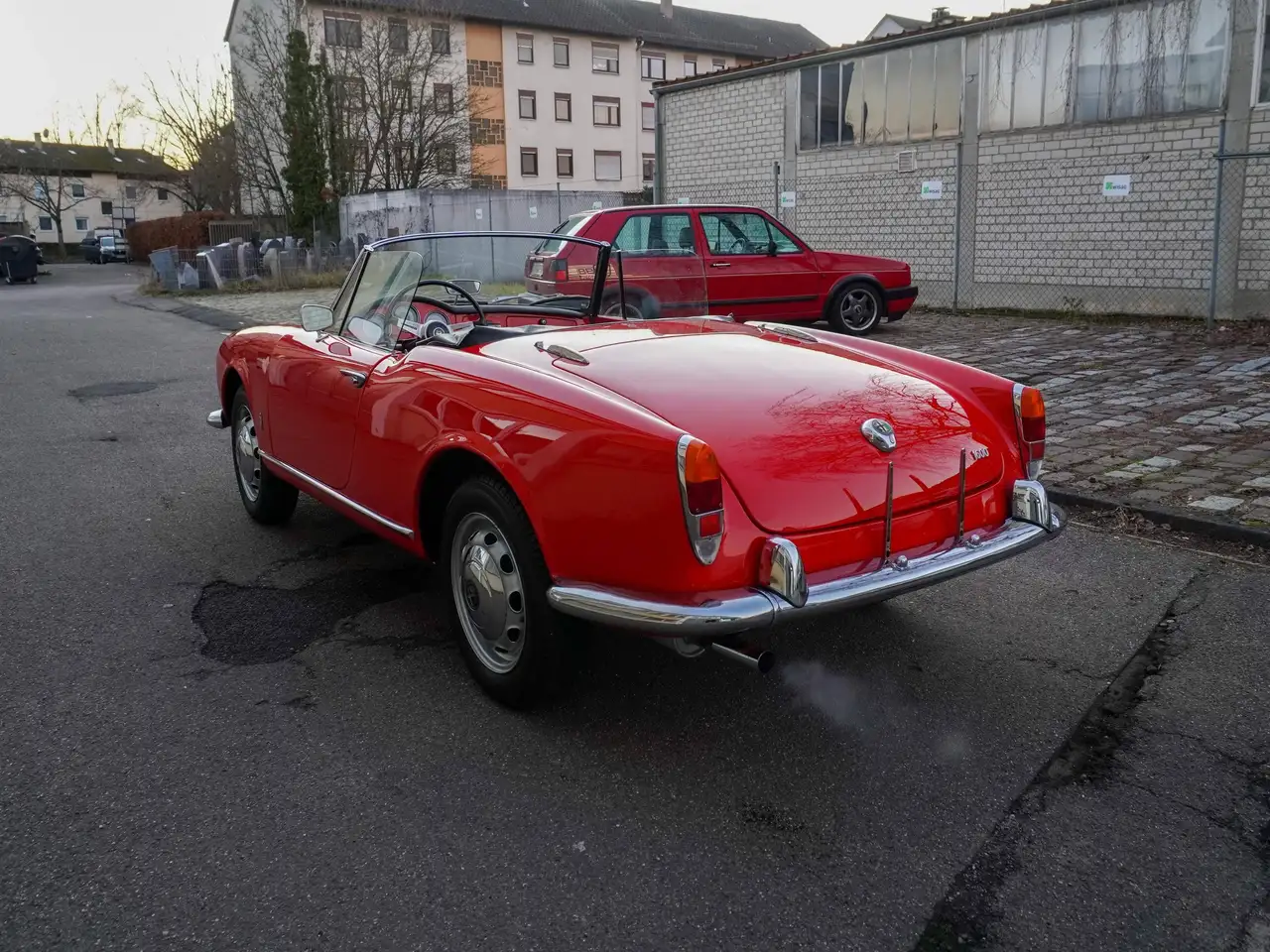 Alfa Romeo Giulia Spider 1600 veloce, Baureihe 101.23, foto 3