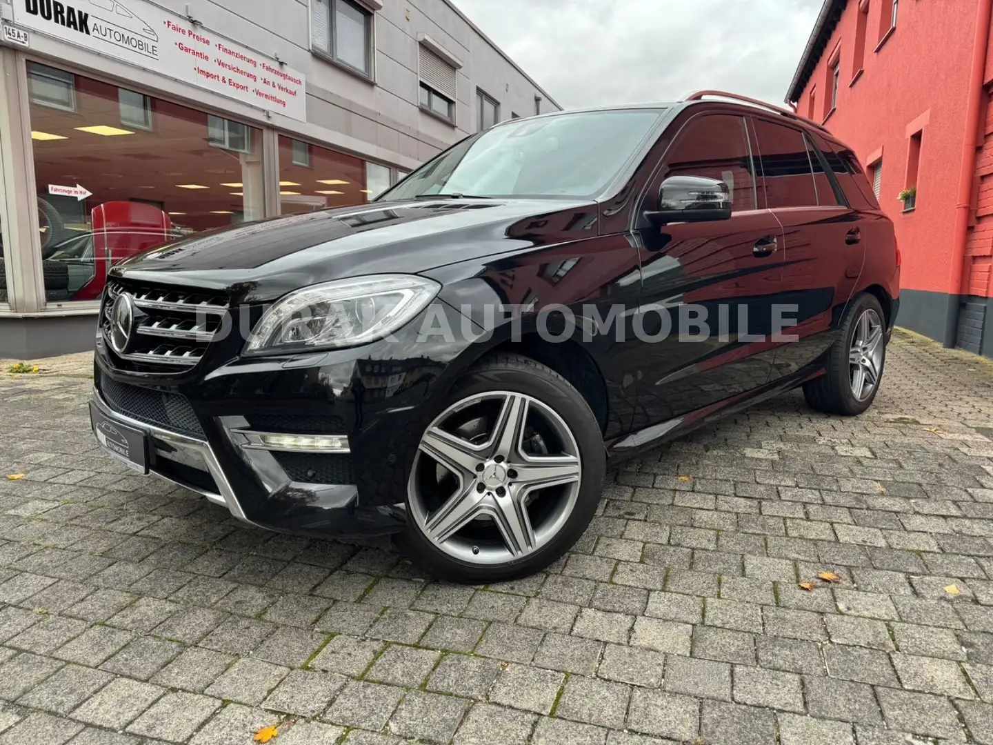 Mercedes-Benz ML 350 CDI BlueTec/ Distr./ AMG/ Spurhalteass. Schwarz - 1