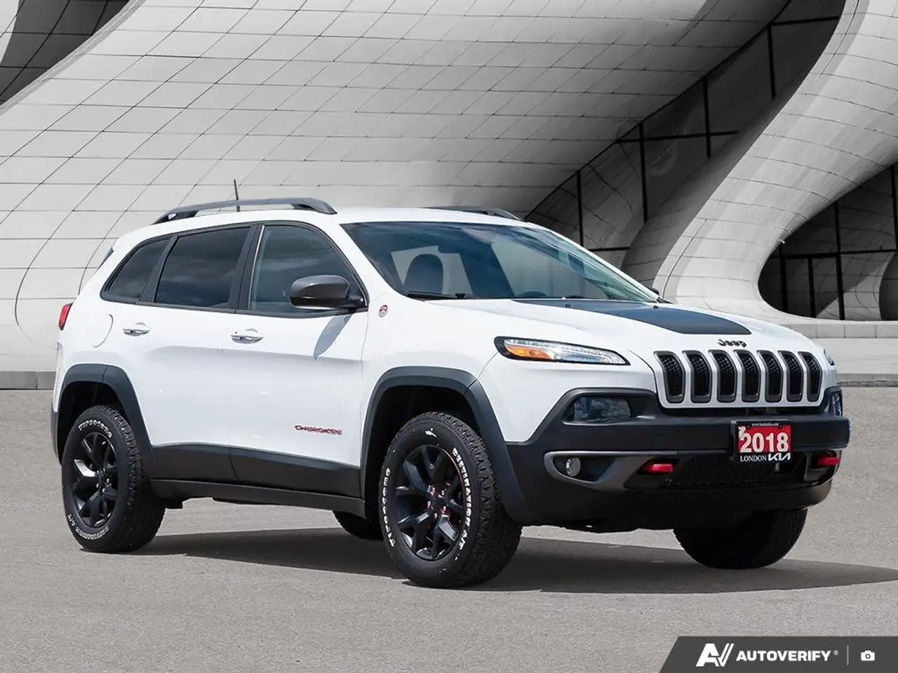 Jeep Cherokee photo Jeep Cherokee