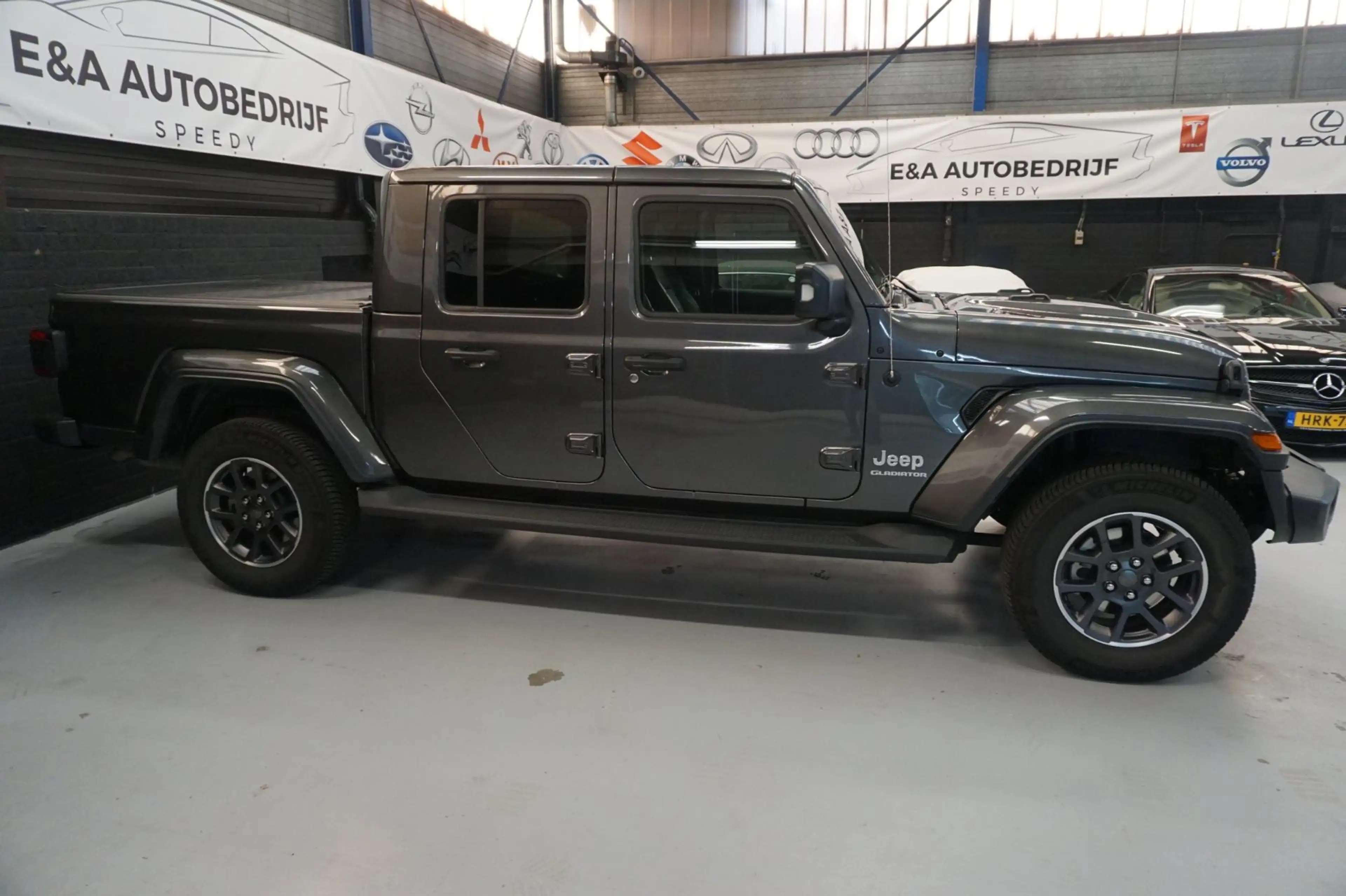 Jeep Gladiator 3.0 V6 GRIJS KENTEKEN CABRIO /CAMERA / NAVI — photo 6