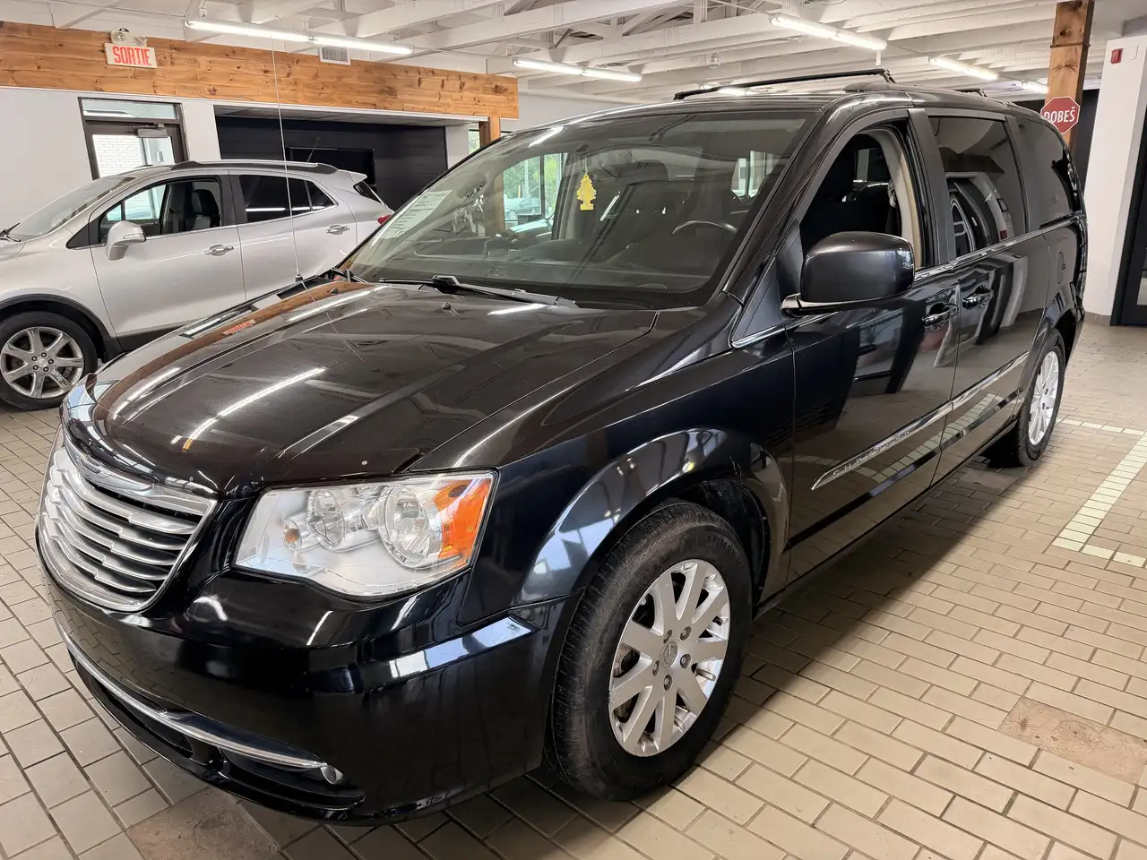 2016 Chrysler Town & Country