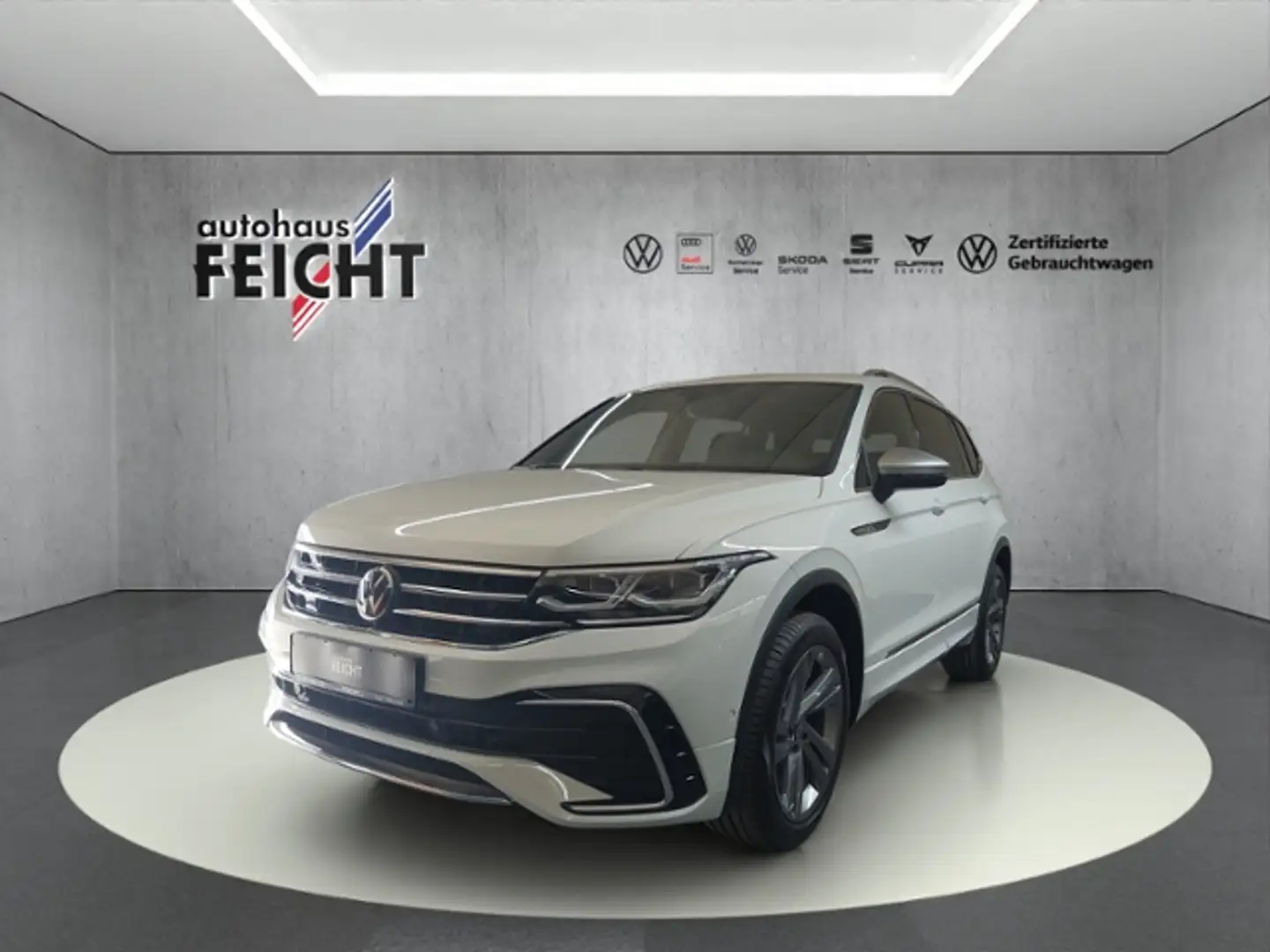Volkswagen Tiguan Allspace 2.0 TSI R-Line+4Motion+AHK+LED Blanc - 1