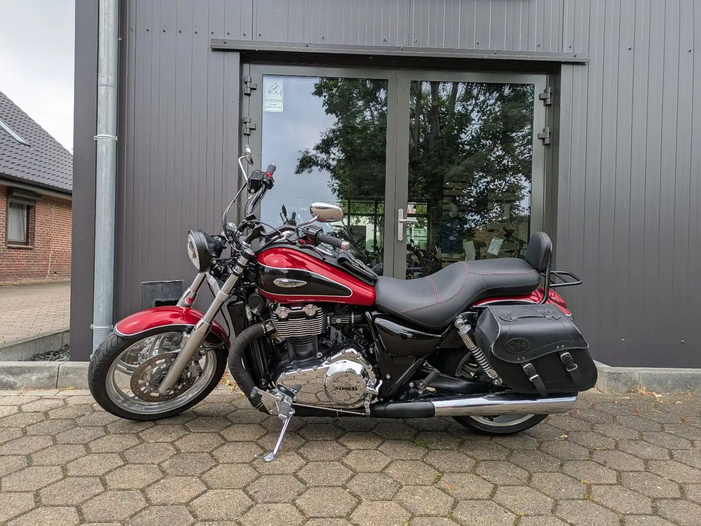 Triumph Thunderbird Negro - 2