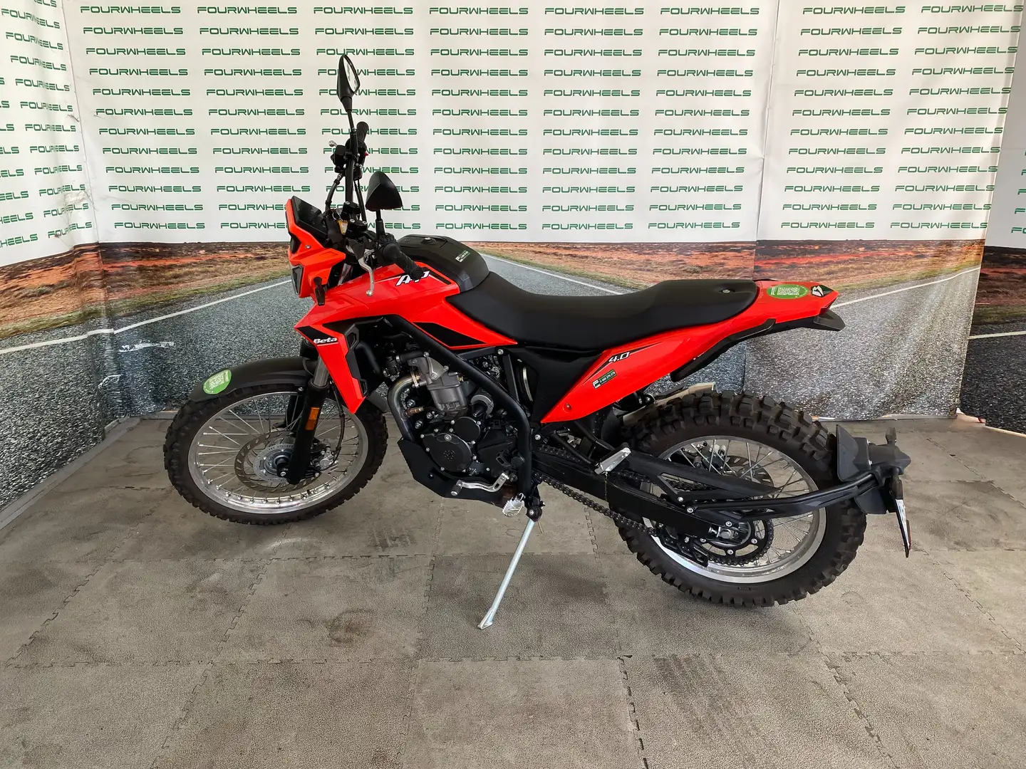 Beta Alp 4.0 PROMO NOLEGGIO MENSILMENTE DA 120,00€ Rosso - 1