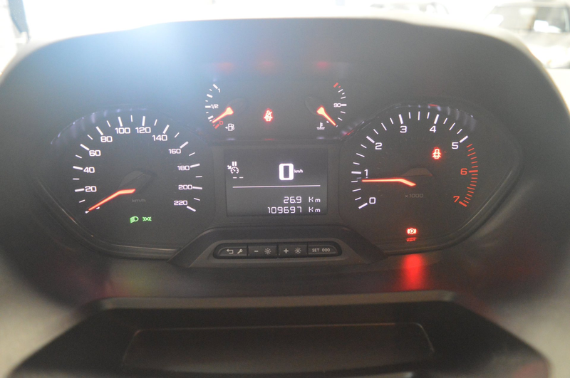 Peugeot Partner 1.6 BlueHDI Premium // 109.000 km // AIRCO // CRUI — photo 21