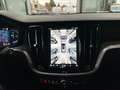 Volvo V60 PLUS DARK PLUG-IN HYBRID + TAL VAN OPTIES Zilver - thumbnail 16