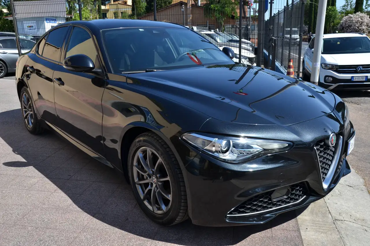 Alfa Romeo Giulia 2021