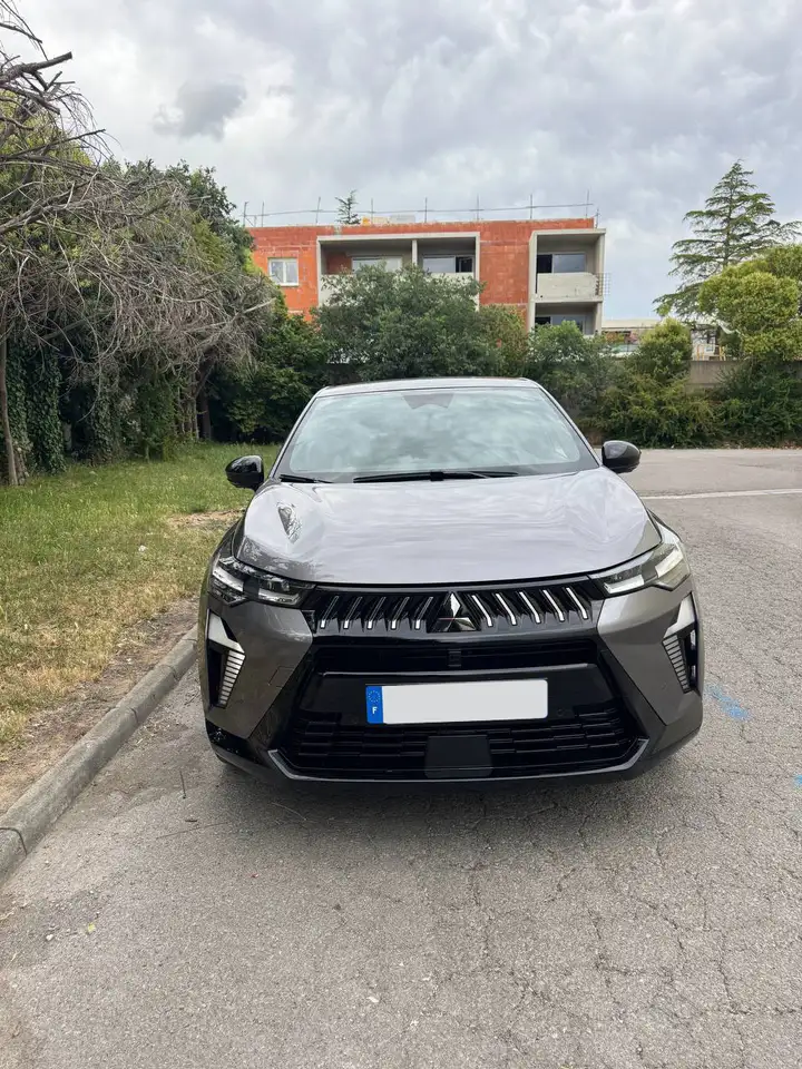 Mitsubishi Grandis 2026