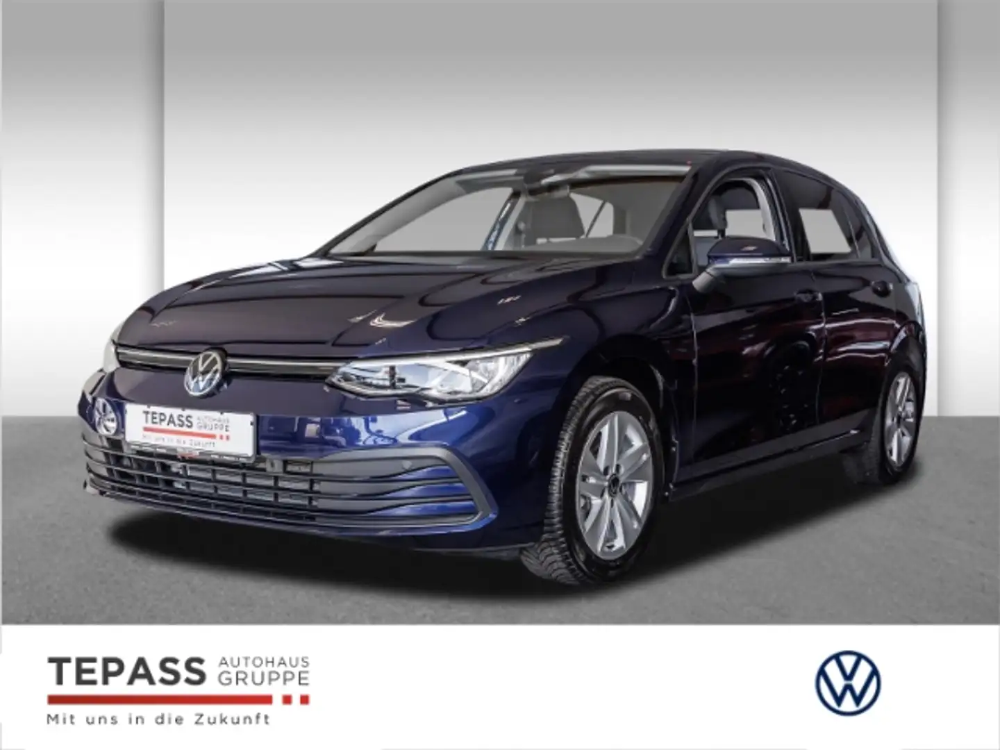 Volkswagen Golf VIII Lim. 1.5 eTSI DSG Life NAVI KLIMA PDC SITZHEI Azul - 1