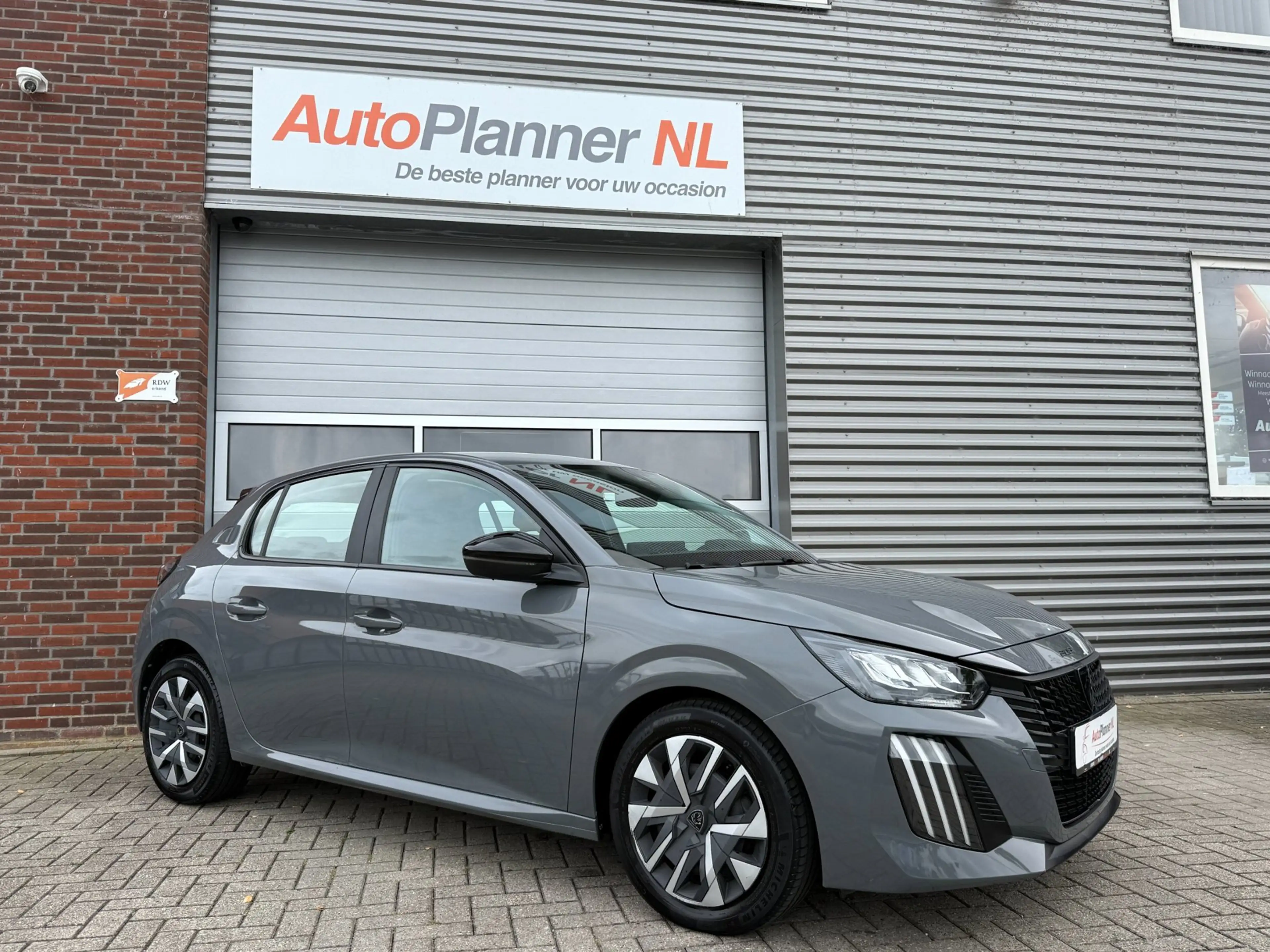 Peugeot 208 1.2 PureTech! Clima! Cruise! Navi! 1e Eigen.! — photo 2