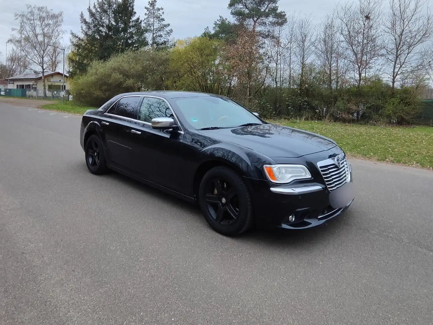 Lancia Thema 3.0 V6 CRD Automatik Platinum- Zwart - 1