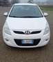 Hyundai i20 i20 I 2009 5p 1.2 Sound Edition Weiß - thumbnail 12