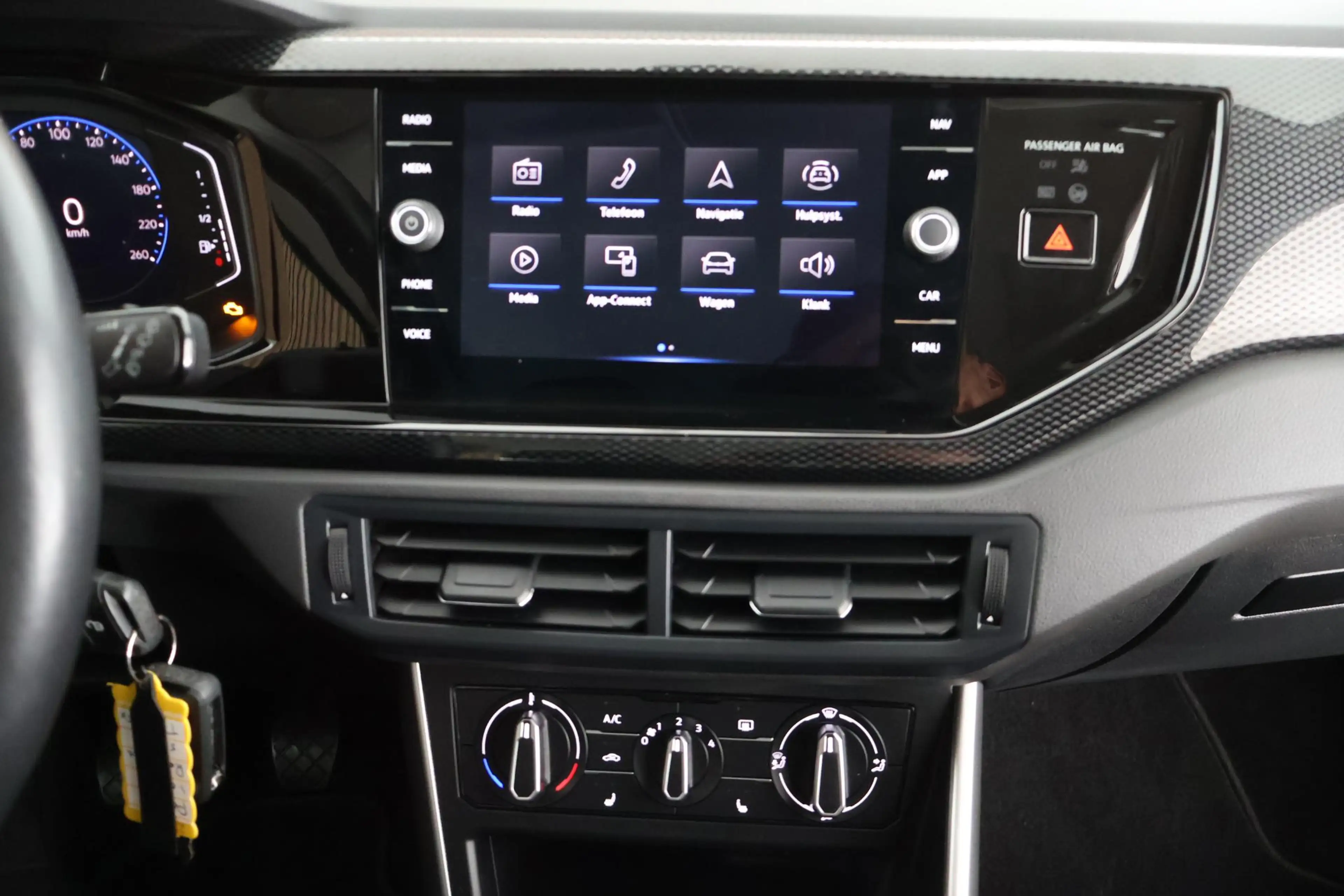 Volkswagen Polo 1.0 TSI 95pk Life Stoelverwarming Virtual Cockpit — photo 11