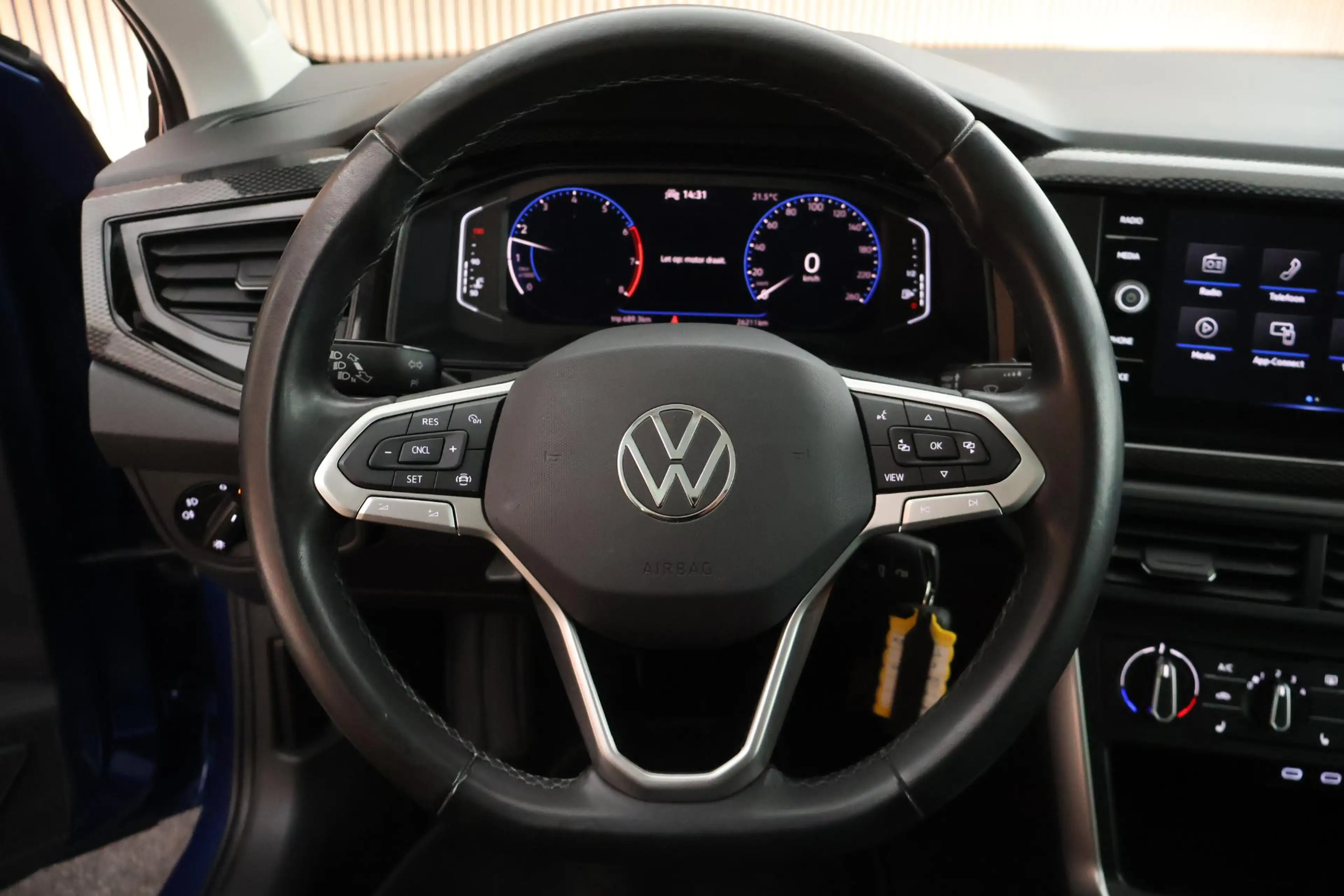 Volkswagen Polo 1.0 TSI 95pk Life Stoelverwarming Virtual Cockpit — photo 15