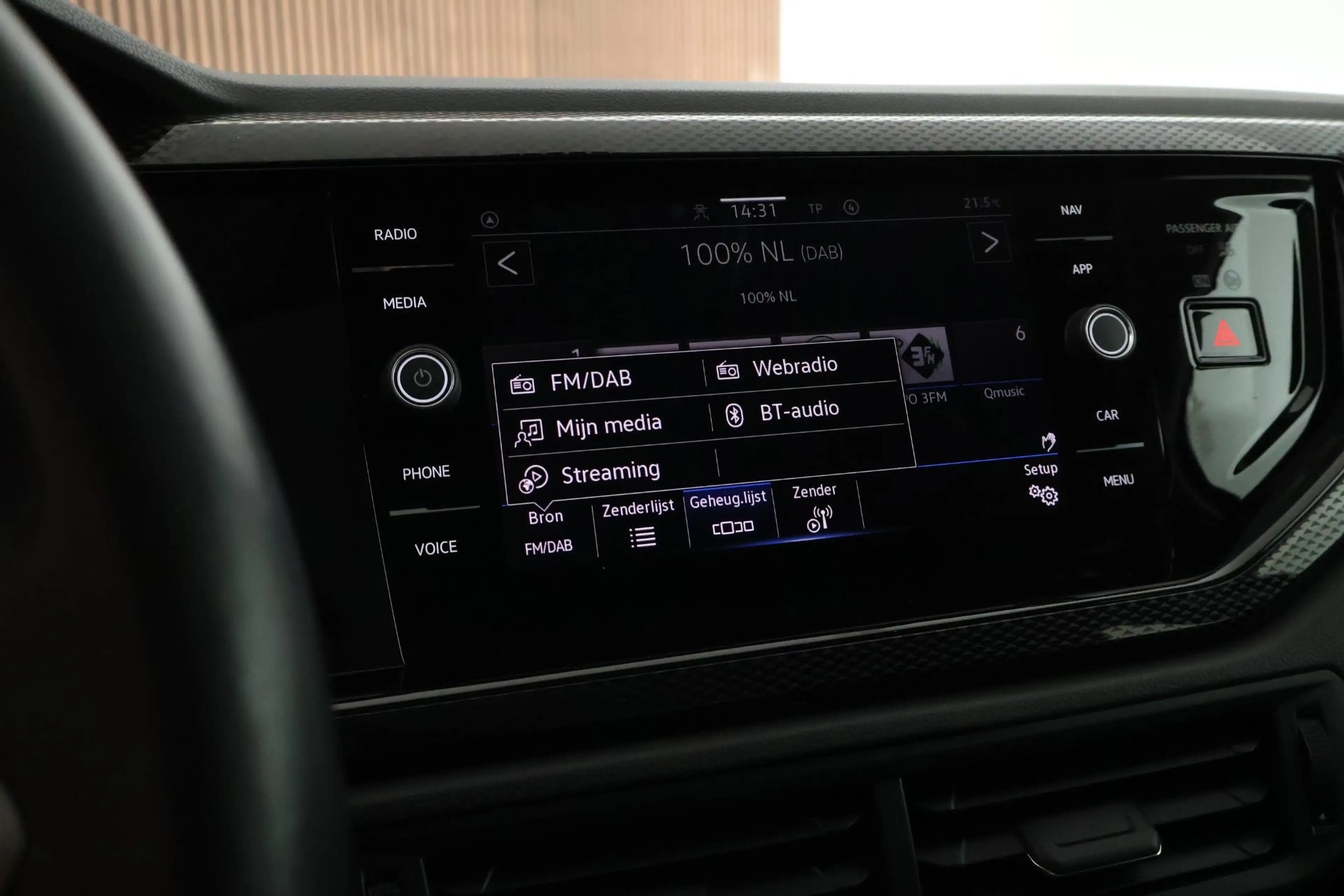 Volkswagen Polo 1.0 TSI 95pk Life Stoelverwarming Virtual Cockpit — photo 26