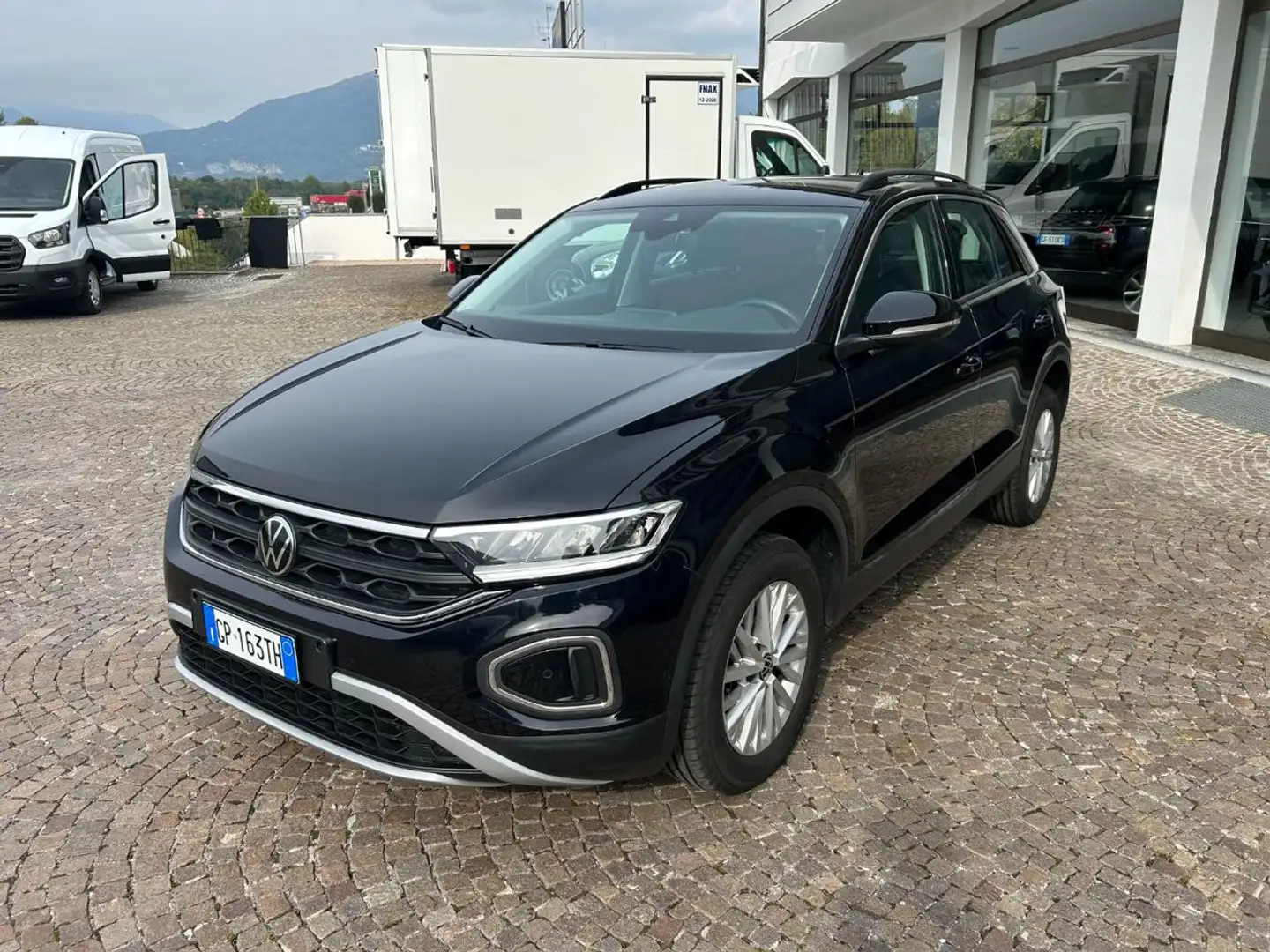 Volkswagen T-Roc 2.0 TDI SCR 150 CV DSG Life Negro - 2