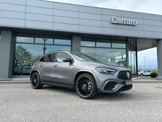 Mercedes-Benz GLA 35 AMG Mercedes-AMG GLA 35 4MATIC