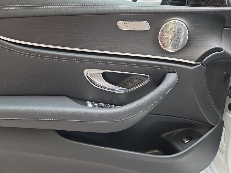 Mercedes-Benz E 400 E-Klasse — photo 15