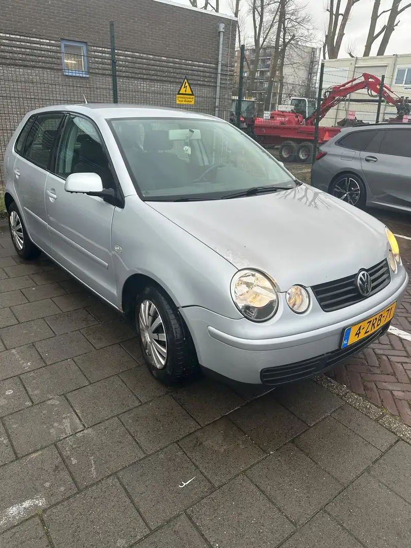 Volkswagen Polo Polo 1.4-16V Sportline - 1